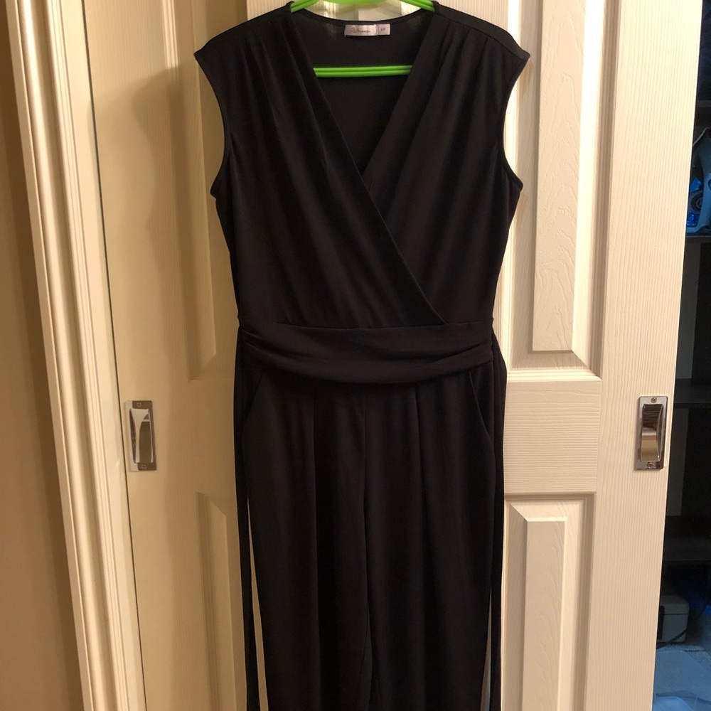 Ladies jumpsuit size small EUC